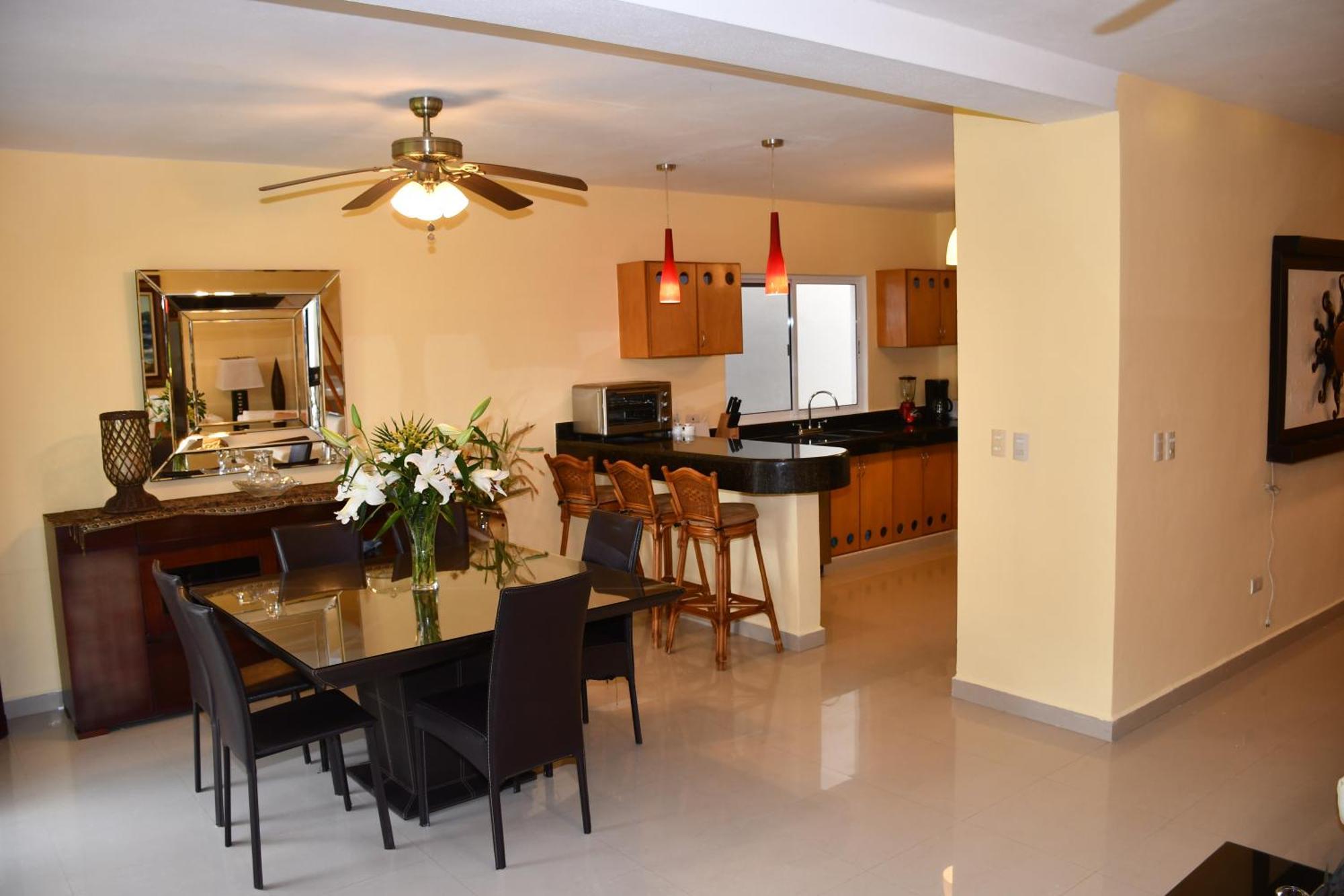 Casa Sol 3 & 4 Bedroom With Swimming Pool Close To The * Playa del Carmen