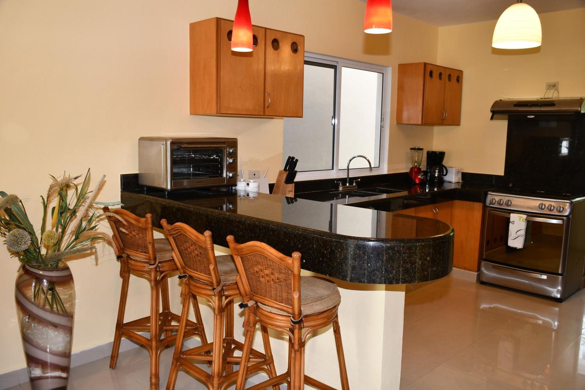 Villa Casa Sol 3 & 4 Bedroom With Swimming Pool Close To The Playa del Carmen