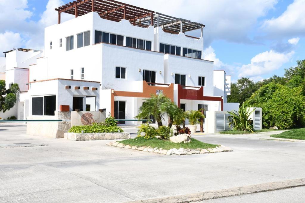 Casa Sol 3 & 4 Bedroom With Swimming Pool Close To The Villa